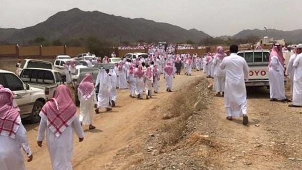 السعودية: وفاة «الشيخ الحذيفي» أثناء أذانه لصلاة المغرب (فيديو آخر وصاياه)