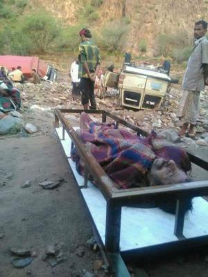 مقتل واصابة 18 شخص اثر مباغتتهم من قبل سيل كبير في منطقة المقاطرة بتعز (صور+اسماء القتلى)