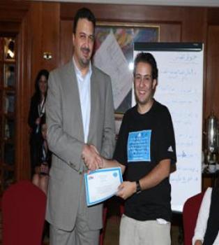 أماني راجح وإبراهيم مثنى سفيران للشباب العربي في اليمن 