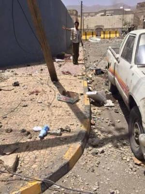 شاهد صور اخرى للدمار الذي خلفه الانفجار العنيف في صنعاء اليوم 