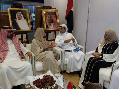 الاميرة بسمة بنت سعود وسفارة المملكة بالإمارات يكرمان شخصية العام الثقافي الاعلامية اليمنية لارا الظراسي