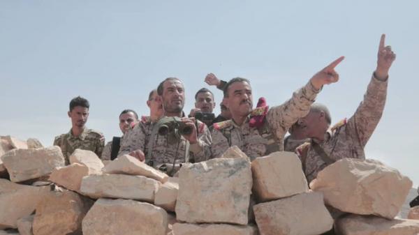 بالفيديو والصور.. مسؤول وقائد كبير بالشرعية يزور صنعاء (الإسم)