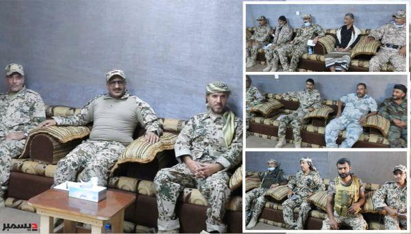 ظهور جديد للعميد طارق صالح في اجتماع بقادة ألوية حراس الجمهورية (صور)