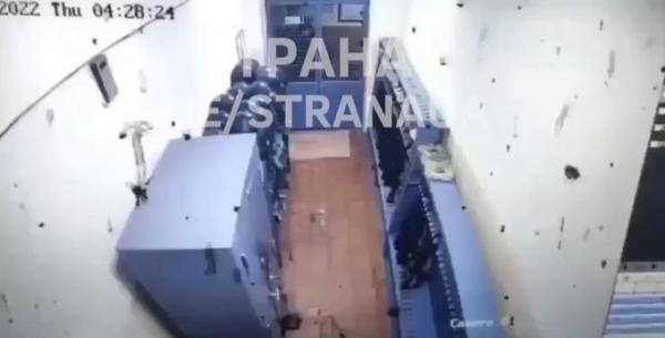 فيديو يوثق لحظة قتل جندي أوكراني 5 من زملائه