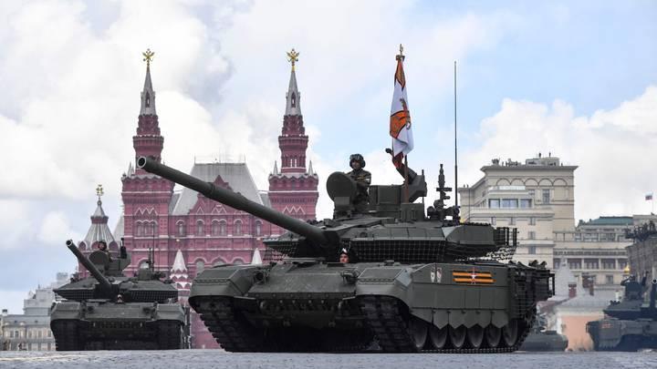 نائب رئيس مجلس الدوما الروسي يعلن عن انتاج 1500 دبابة من طراز تي 90 إم هذا العام