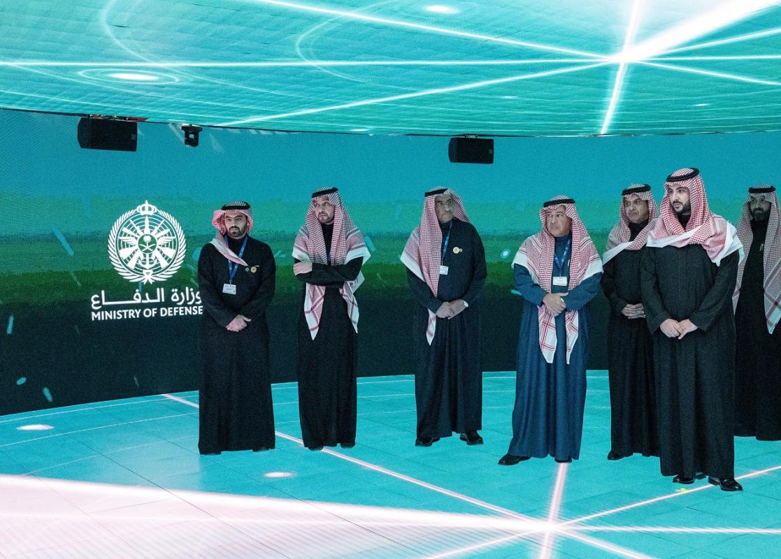 وزير الدفاع السعودي يفتتح معرض الدفاع العالمي ويلتقي عدد من القادة والمسؤولين (تفاصيل)