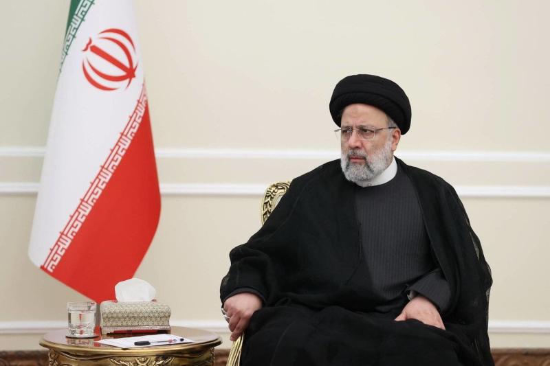 انباء عن مقتل الرئيس الإيراني 