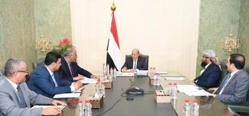 رئيس مجلس القيادة اليمني يرد على رسالة المبعوث الأممي إلى اليمن 