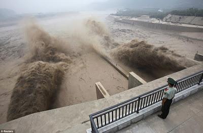 سد الخوانق الثلاث من أكبر سدود العالم في الصين (صور)