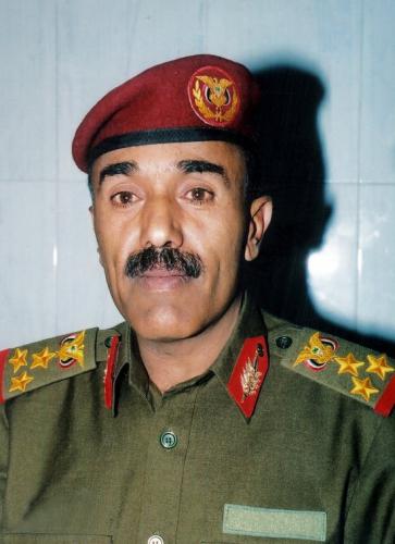 العميد الركن/ حسين صالح زياد قائد اللواء الثامن