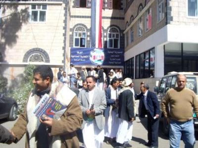 تجار صنعاء يهددون بالتصعيد في حال صمت السلطات اذانها بعد مقتل رجل اعمال في عدن