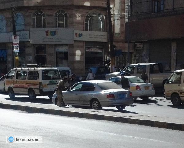 بالصور: الحملة الأمنية في أمانة العاصمة مدعمة بالرشاشات ومضادات الطيران