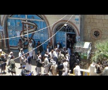 لأول مرة في اليمن: قيادات محلية تخرج بحملة مسلحة شعبية رداً على حملة أمنية، خرجت لمنع حمل السلاح (صور)