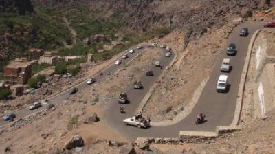 "بيت نعم" تشيع أحد ضحايا "التمدد الحوثي" وتطالب الدولة بإخراج المليشيات القادمة من خارج المنطقة