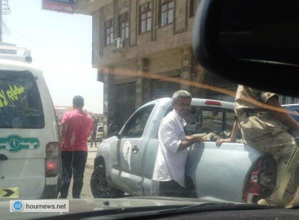 عـاجـل: في محاولة لنقل المعركة إلى العاصمة.. قوات الجيش تحبط إدخال مهمات عسكرية للحوثيين على أحد مداخل صنعاء (صور)