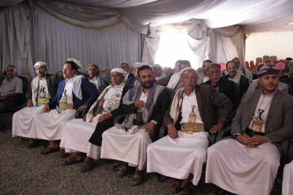 هذا ما قاله الرئيس الاسبق صالح اليوم خلال لقاءه مشائخ وأعيان بني مطر في صنعاء