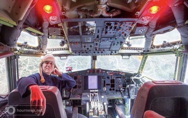 تعرف بالصور على أغرب طائرة ركاب داخل الغابة يسكنها مهندس طيران!