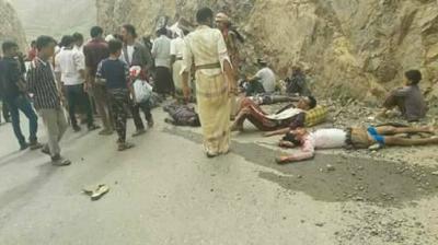 في حادث مروري مروع .. وفاة وإصابة 25 مواطناً في ذمار (صور)