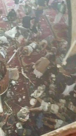 صور اولية للإنفجارالإنتحاري على مسجد بدر والحشوش بالجراف بصنعاء قبل قليل