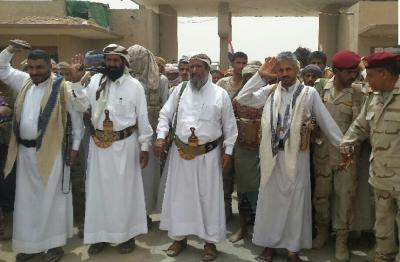 عاجل : وصول الشيخ حمود سعيد المخلافي إلى محافظة الجوف واستقبال رسمي كبير له 	