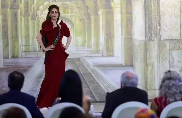 هذه هي ملكة جمال العراق لعام 2017م (صور)